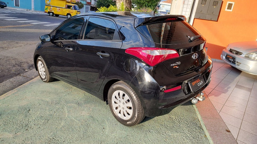 Imagem 7 de 16 de Hyundai Hb20 Comfort 2017 Completo