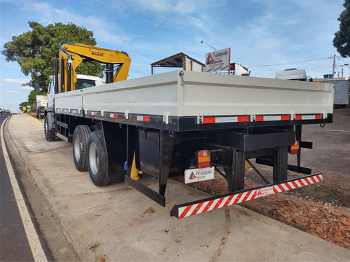 Vw24-220 Worker 2007 Com Munck De 35 Ton - Trianguloveiculos