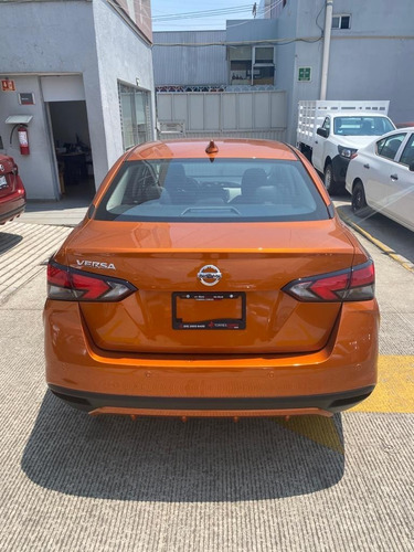 Nissan Versa Platinum 2020