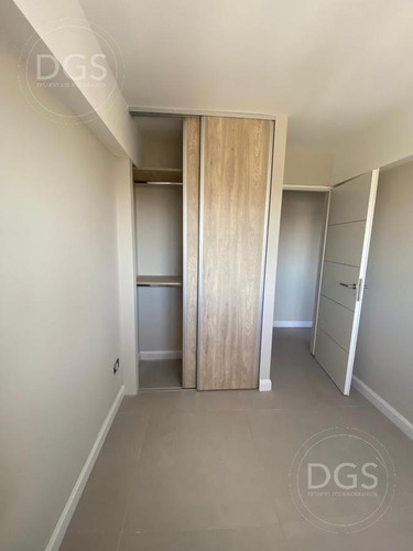 Imagen 7 de 28 de Departamento - Lanús Oeste