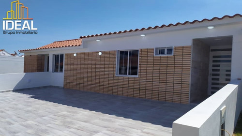 Imagen 1 de 14 de Ideal Grupo Inmobiliario Vende Espectacular Casa En Conjunto Residencial Pescadores Iii Tucacas