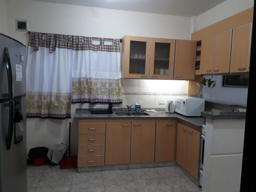 Imagen 7 de 17 de Departamento 2 Dormitorios -3 Ambientes Por Dia O Semana