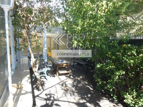 Casa Avenida Perú/valdivieso
