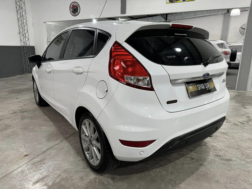 Ford Fiesta Kinetic 1.6 Se Powershift 120cv