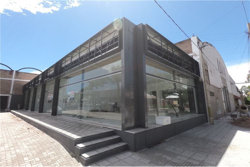 Alquiler Local Comercial En Av. Alem 600