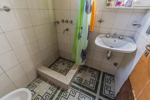 Venta En Block De Dos Departamentos De 2 Ambientes Sobre Lote 350 M2 En General Rodriguez