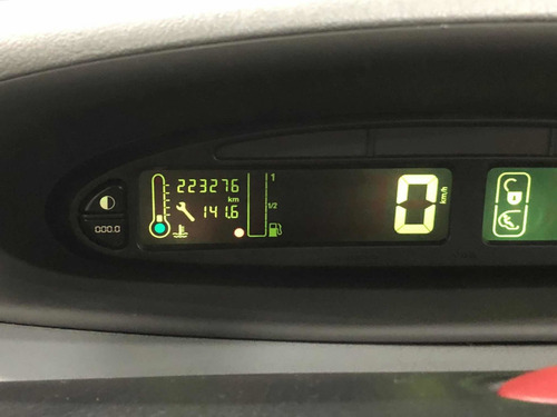 Imagem 13 de 14 de Citroën C3 Picasso Picasso Glx