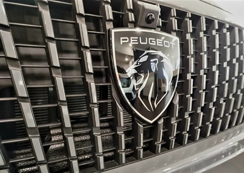Peugeot 2008 1.0T Gt