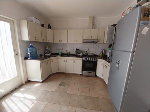 Vendo Amplia Y Cómoda Casa En Zona Sur
