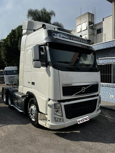 Volvo Fh 440 6x2 Globetrotter - Ano 2011 - Rogério Caminhões