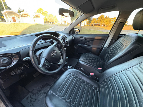 Toyota Etios 1.5 Xls At
