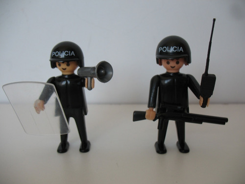 Playmobil 2 Policias Con Accesorios Sincaja