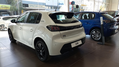 Imagen 7 de 21 de Peugeot 208 Style 1.6 Tiptronic - Avec Peugeot