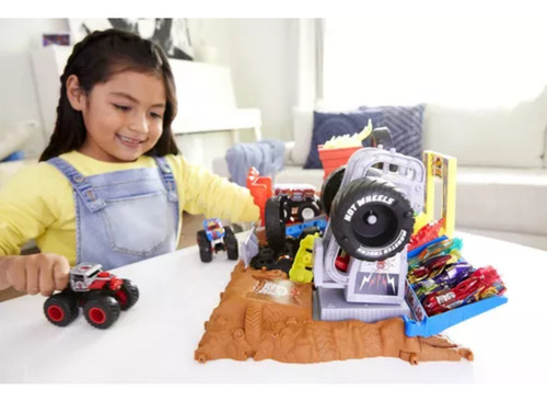 Hot Wheels Monster Trucks Arena Smashers Hnb90