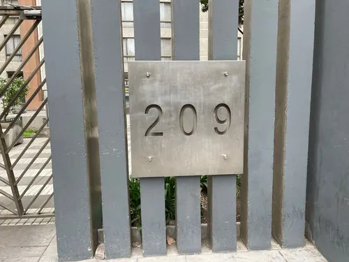 Excelente Estudio A Pasos Del Metro Moneda