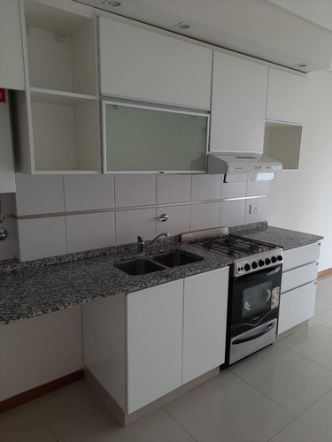 Monoambiente De Calidad En Barrio Martin Alem Y 9 De Julio