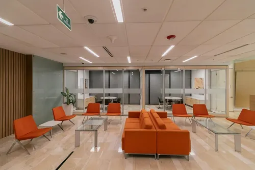 Edificio En Arriendo/venta En Chico Norte Iii. Cod A1001067