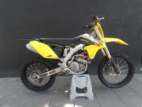 Imagen 10 de 25 de Suzuki Rmz 250 Modelo 2016 Con 140hs