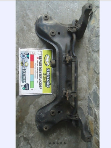 Cuna O Soporte De Motor Hyundai Elantra/ Tiburón Del 97/00