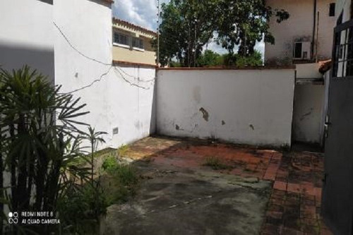 Imagen 9 de 9 de Venta De Casa En Los Palos Grandes+rc