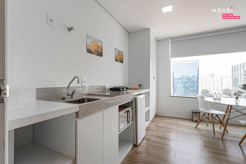 Imagem 2 de 15 de Apartamento - Itaim Bibi - Ref: 977 - L-977