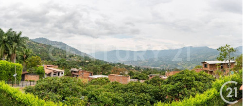 Vendo Casa Campestre En Copacabana- Antioquia