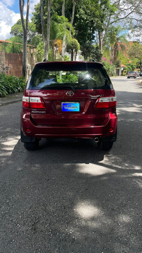 Toyota Fortuner 2011 4x4