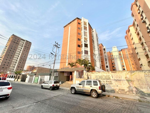 Apartamento En Alquiler Barquisimeto Centro - Este 24-23496 App