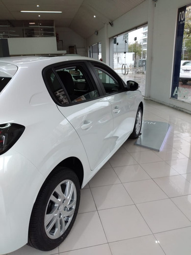 Peugeot 208 1.6 Active