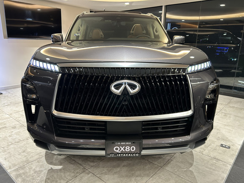 Infiniti QX80 SENSORY 8 pasajeros