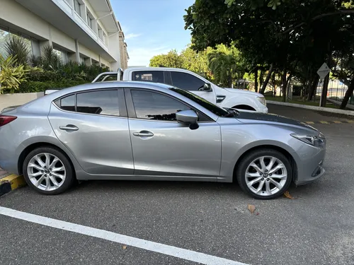 Mazda 3 2.0 Grand Touring