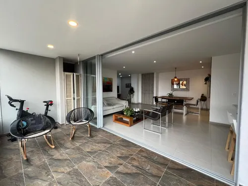 Apartamento En Venta En Loma Los Mesa. Cod V11184