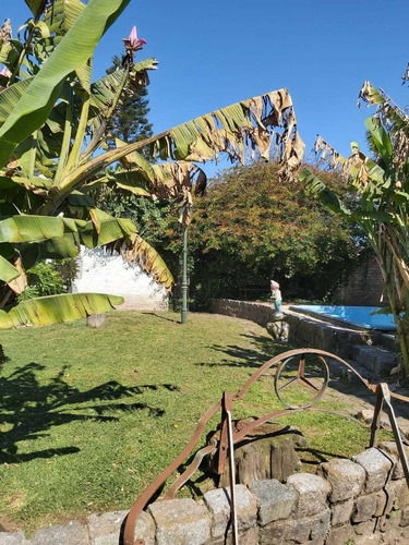 Imagen 11 de 14 de Casa De 5 Ambientes Muy Buen Estado