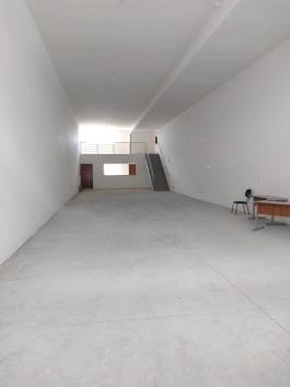 Imagem 2 de 8 de Salao Comercial No Conj. Res. Bosque. - Loc1010