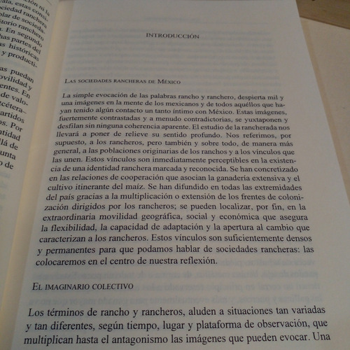 Con Un Pie En El Estribo - Esteban Barragán López (Usado)