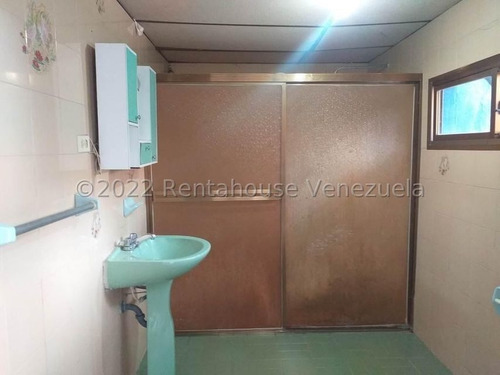 Imagen 12 de 26 de Amplia Y Comoda Casa Colonial, 04120656408 Mls 23-2219
