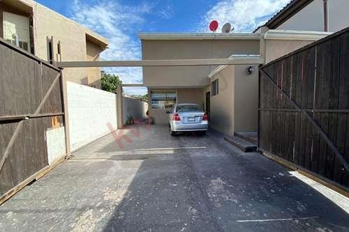 Imagen 3 de 25 de Casa En Renta A Unos Metros De Blvd. Lazaro Cardenas-villafontana