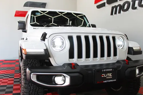 Jeep Wrangler 3.7 Sahara 4x4 At