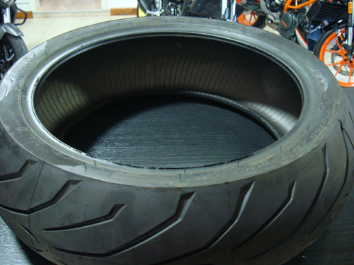Cubierta Pirelli 190/55 X 17 Angel Gt