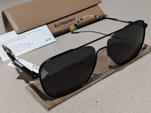 Lentes Burberry