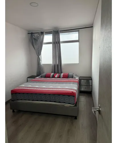 Venta De Apartamento En Laureles.