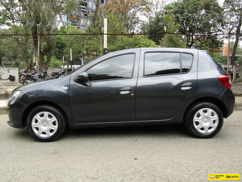Renault Sandero Expression 1600 Cc Mt