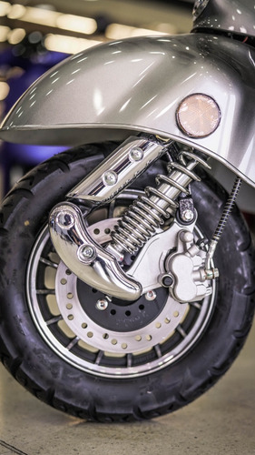 Imagen 9 de 17 de (moto Eléctrica) Sunra New Vespa Litio Siambreta Ciclomotor