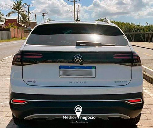 Imagem 8 de 15 de Volkswagen Nivus Highline 1.0 200 Tsi Flex Aut. 2021 Branco