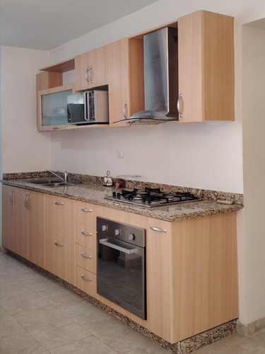 Elena Hidalgo Vende Hermoso Apartamento En Res. Bromelia. Tazajal. Municipio Naguanagua. Edo Carabobo. Cercano A Centros Comerciales Y Fácil Acceso A La Autopista (solo Clientes)