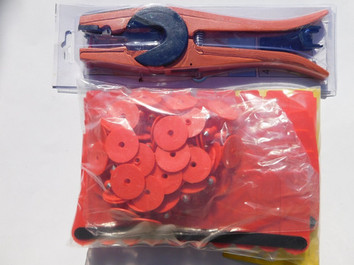 Pinza Para Caravanas + 50 Caravanas Durflex Chicas Numeradas