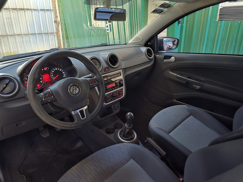 Vw Saveiro 1.6l Gp Pick-up Cabina Y Media Pick-up