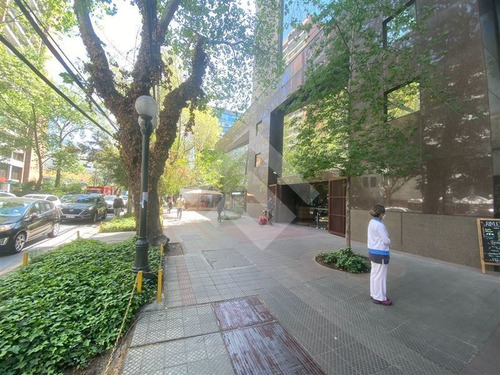 Imagen 12 de 12 de Venta Oficina Providencia La Concepción 2 Baños, Patio
