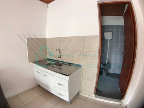 Imagen 4 de 30 de Colonia Del Sacramento - Linda Casa Al Frente Y 2 Apartamentos