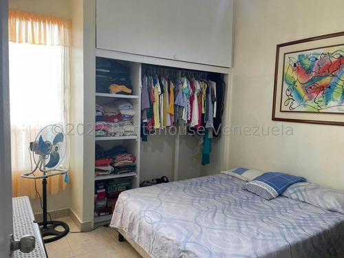 Imagen 17 de 26 de Julio Latouche Vende Casa La Esmeralda 22-21755 Jj35